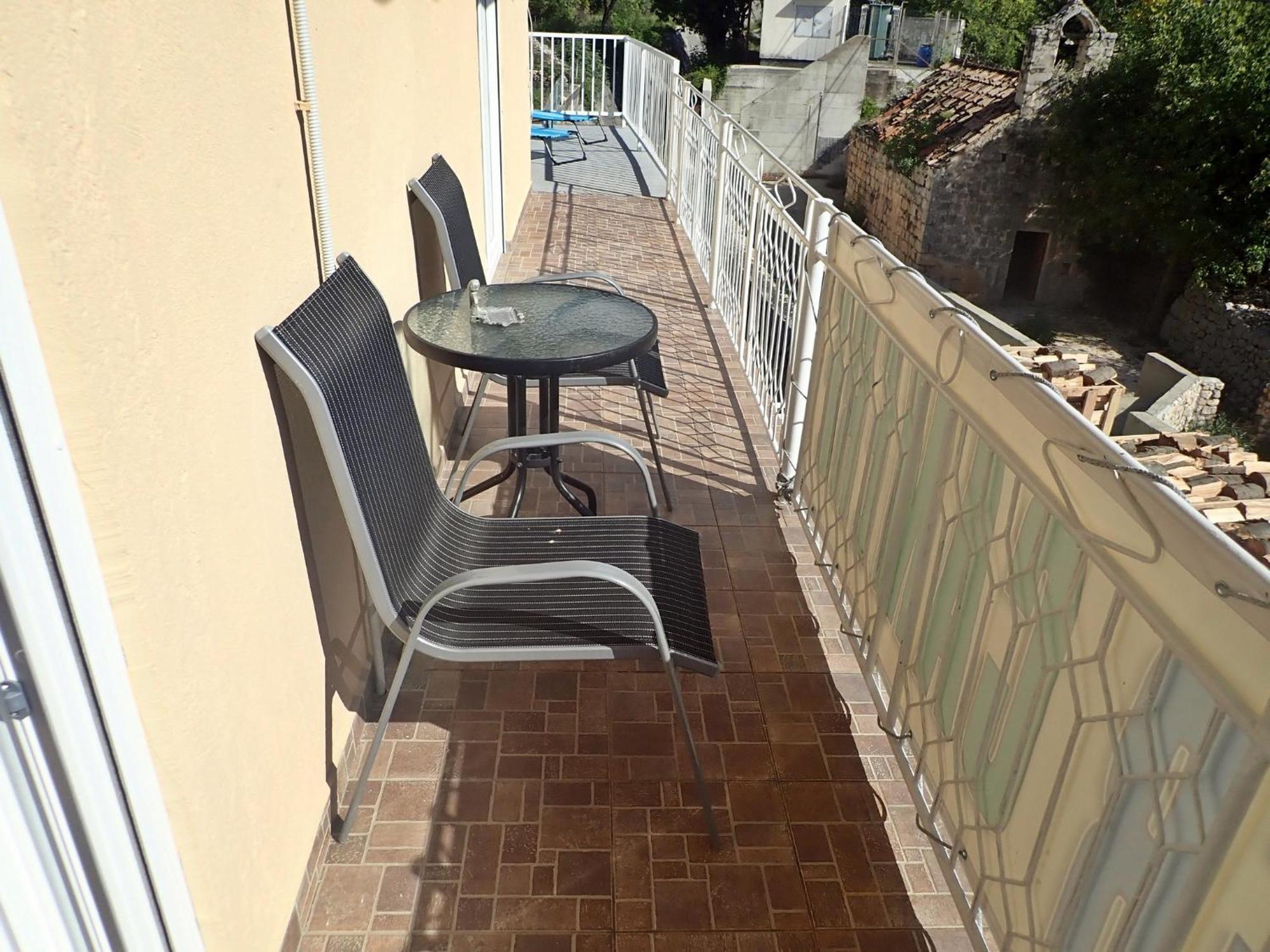 Apartmani Nil Barić Draga Rum bild