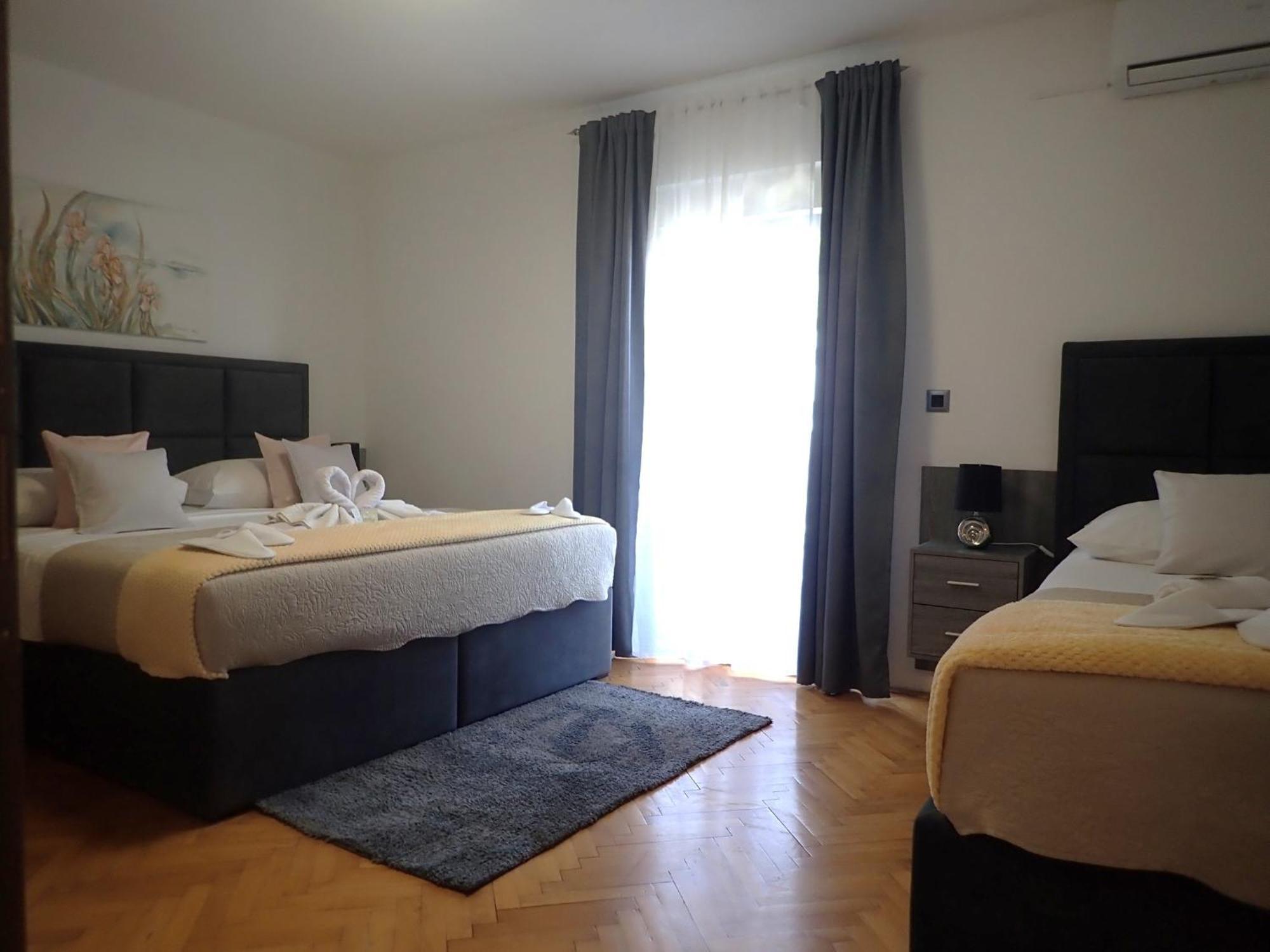 Apartmani Nil Barić Draga Exteriör bild